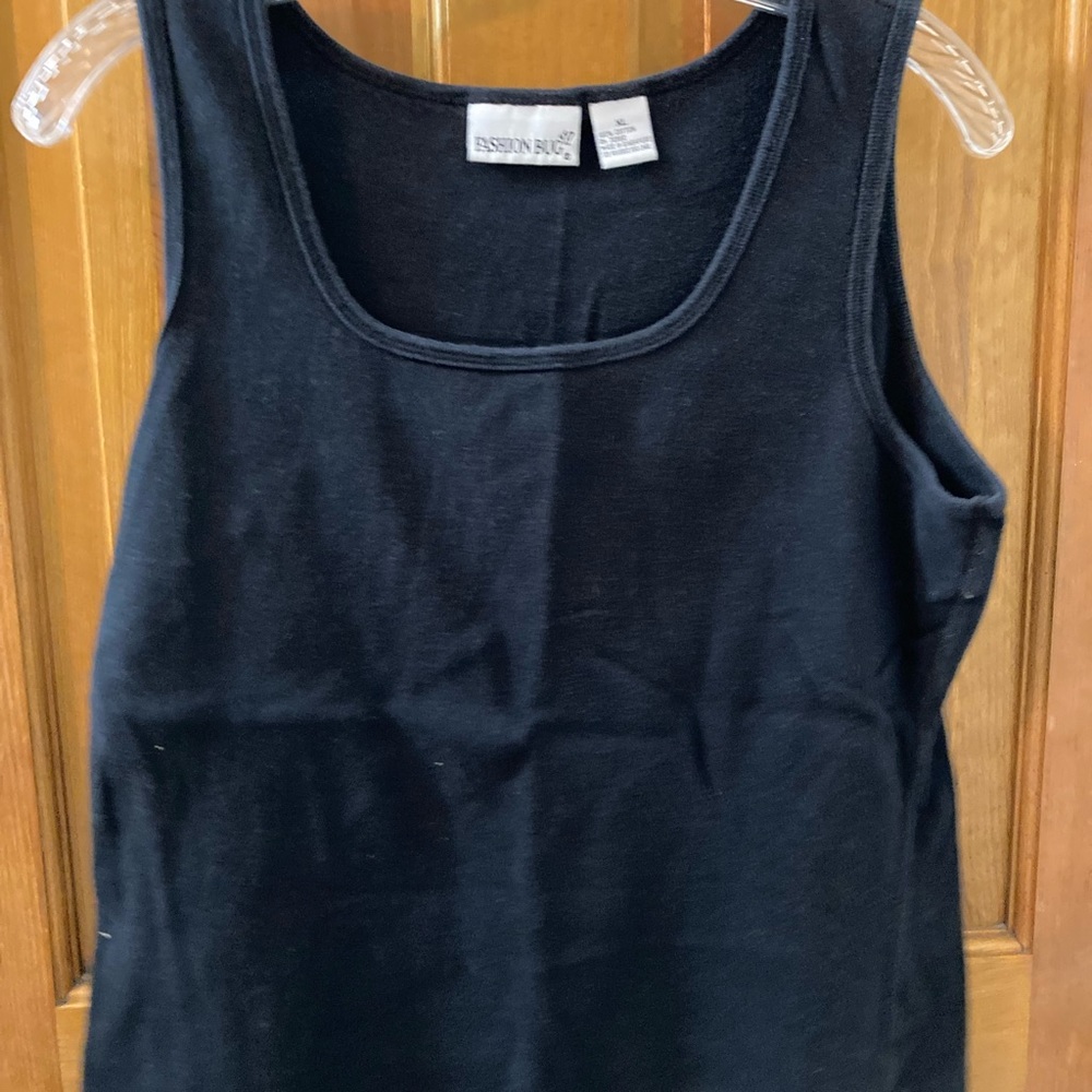 Sleeveless xl fashion bug top